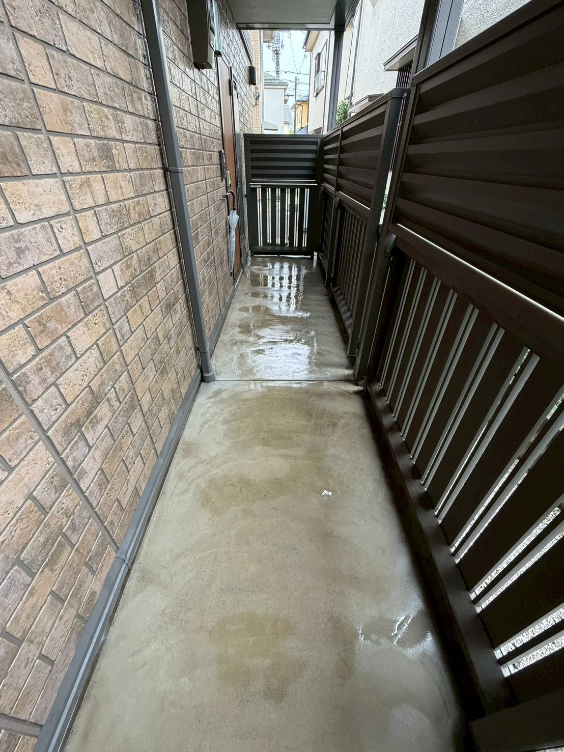 洗浄後の共用通路