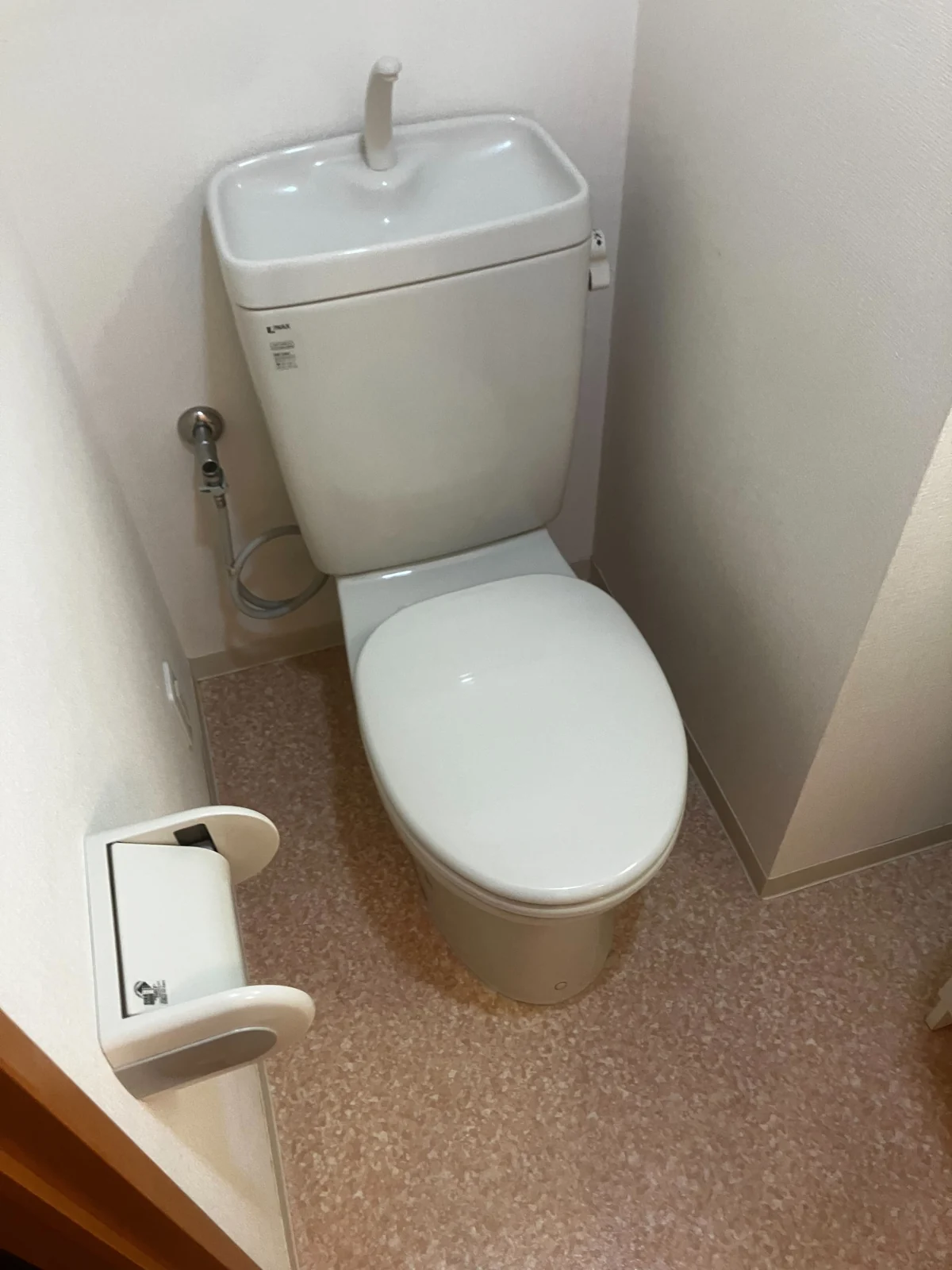 清掃後のトイレ